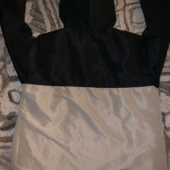 Matix Wind Breaker Hoodie - Picture 4 of 4